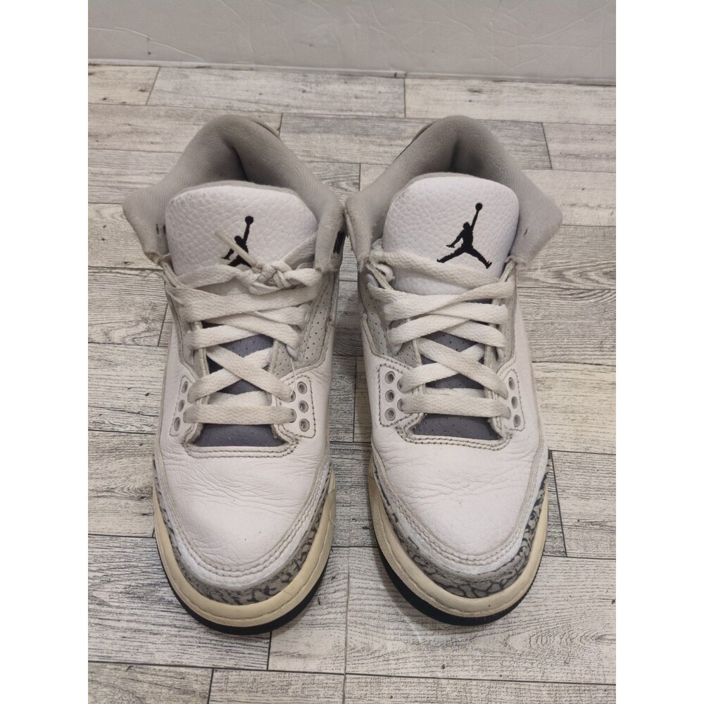 Air Jordan 3 Retro GS "Hide N' Sneak" (Style Code: DX6665-100) Size 3.5Y